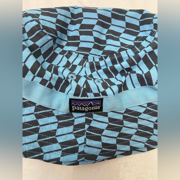 Patagonia Black and Blue Patterned bucket Hat 3561 - Picture 4 of 6
